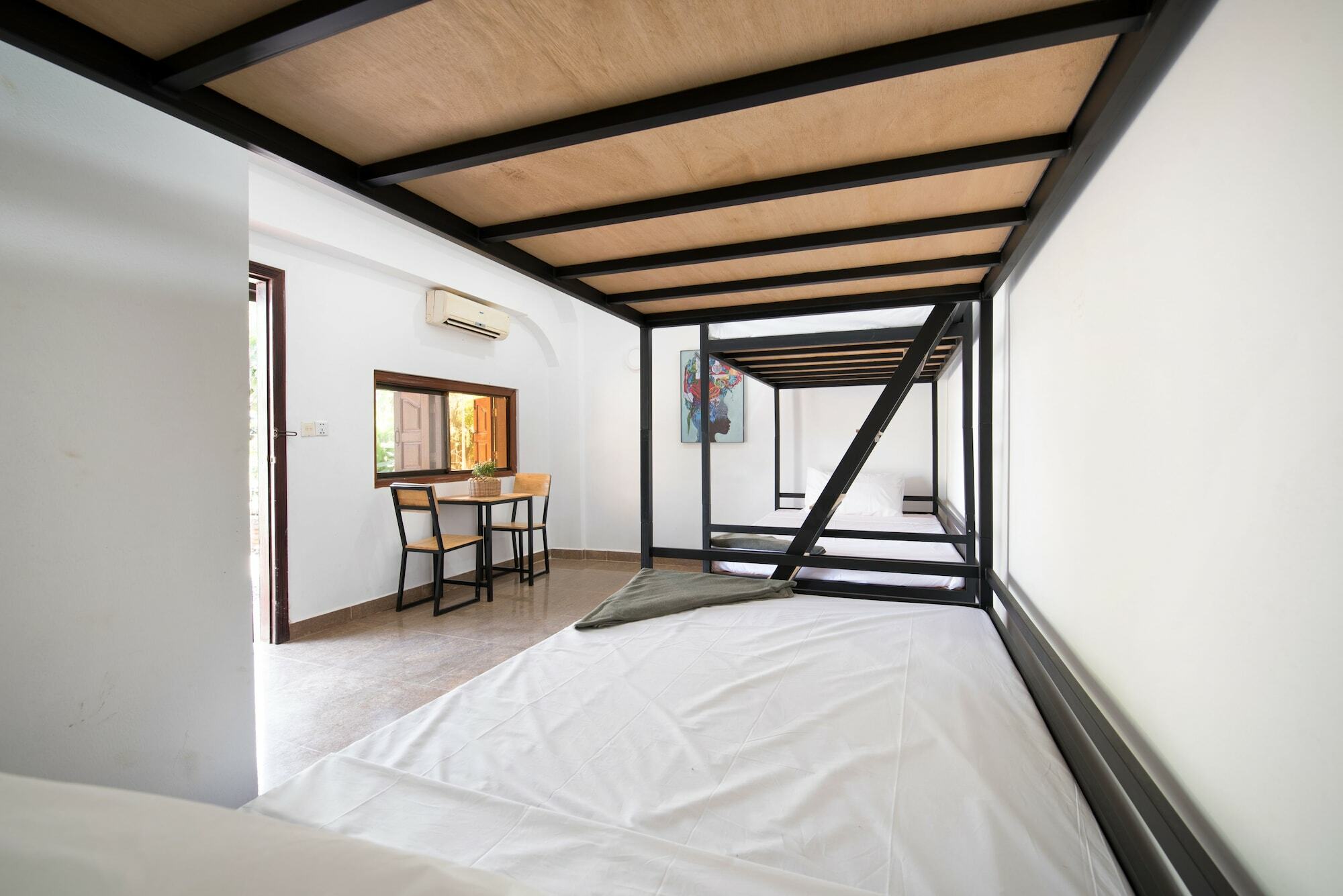 Barefoot Backpacker Resort Siem Reap Exterior foto